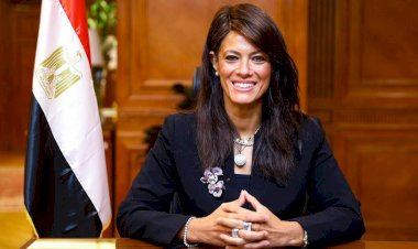 وزيرة التخطيط تلقي الكلمة الافتتاحية خلال حفل إطلاق النسخة الـ50 من تقرير سياسات الغذاء العالمية 2025