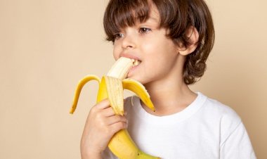 فوائد الموز للأطفال والرضع.. مزايا مذهلة أبرزها زيادة قدرات الدماغ ونمو العظام