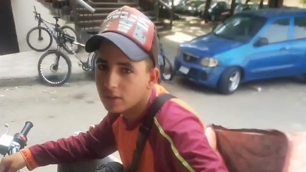 مصرع عامل دليفري في حادث مروري بالمقطم