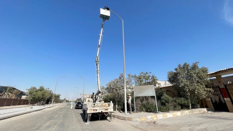 وزير الإسكان يتابع أعمال تطوير الطرق والمرافق بالمناطق الصناعية بعددٍ من المدن الجديدة