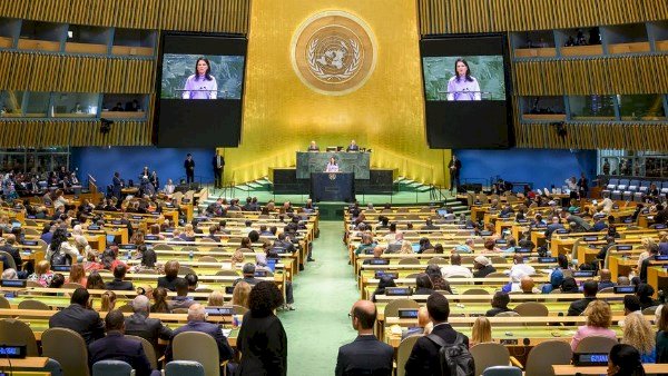 الأمم المتحدة تصوّت على قرار يدعو لانسحاب إسرائيل من فلسطين