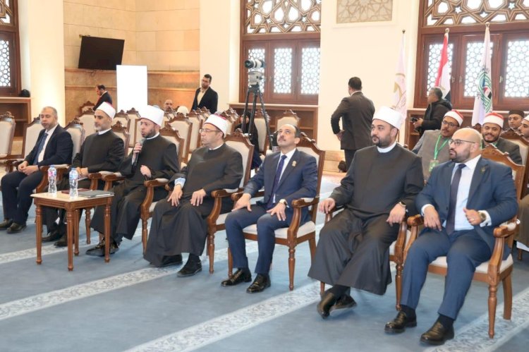 وزير الأوقاف يتفقد لجان المسابقة العالمية الثانية والثلاثين للقرآن الكريم