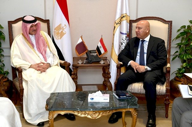 وزير الصناعة والنقل يبحث مع وزير التجارة الخارجية القطري تدشين مشروعات تكاملية مصرية قطرية