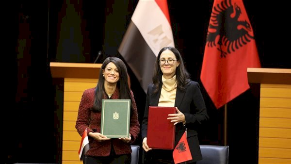 وزيرة التخطيط ونظيرتها الألبانية تختتمان الدورة الأولى للجنة المشتركة للتعاون الاقتصادي