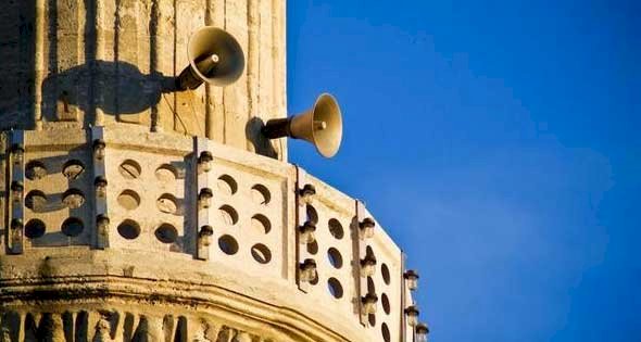 الأوقاف توضح ضوابط استخدام مكبرات الصوت بعد تداول خلاف بين مواطن وعامل مسجد على السوشيال ميديا