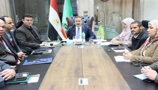 محافظ المنوفية يتابع مع وزيرة التنمية المحلية مستجدات ملف تقنين أراضي الدولة  
