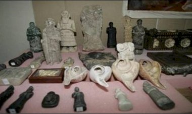 سقوط عصابة أوهام الآثار والعملات الأجنبية داخل فيلا بالشيخ زايد