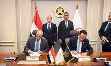 رئيس الرقابة المالية ووزير التموين يشهدان توقيع بروتوكول تعاون لإنشاء مكتب سجل تجاري مميز لخدمات الشركات