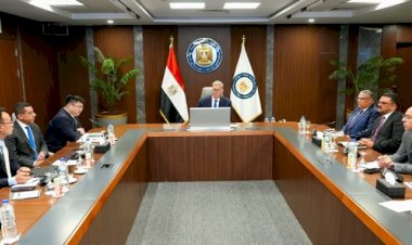 وزير البترول يبحث مع "شينج فا" الصينية آفاق الاستثمار في التعدين والصناعات المصاحبة