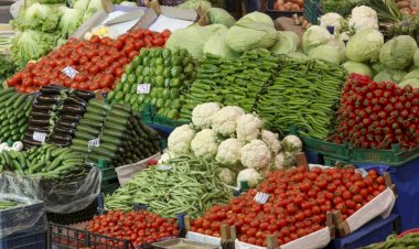أسعار الخضار والفاكهة في الأسواق اليوم السبت