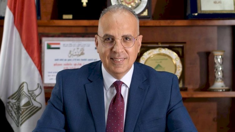 وزير الري يتابع موقف منظومة شكاوى المواطنين بالوزارة