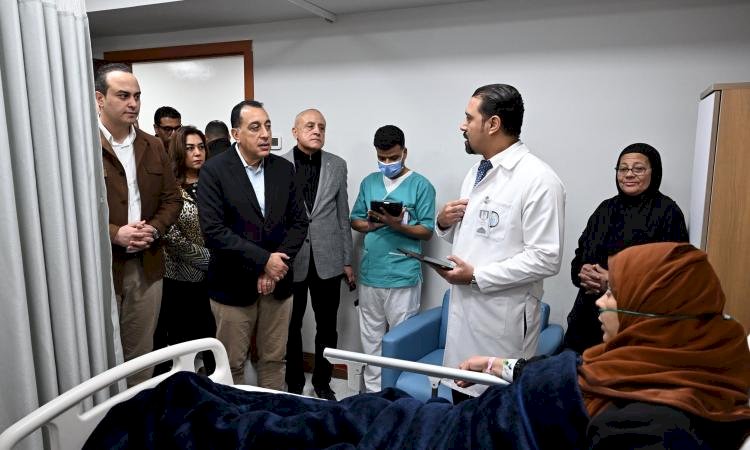 رئيس الوزراء يتفقد مجمع الأقصر الطبي الدولي "أيقونة المنظومة الصحية بالأقصر"