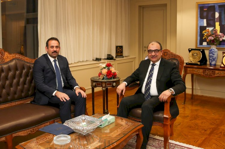 وزير قطاع الأعمال العام يستقبل رئيس جهاز مستقبل مصر لبحث تعزيز التعاون المشترك ودعم التنمية المستدامة