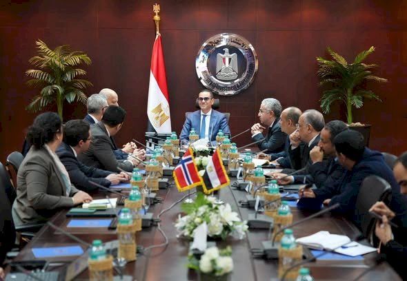 وزير الاستثمار يلتقي سفير مملكة النرويج بالقاهرة والرئيس التنفيذي لشركة «سكاتك» النرويجية
