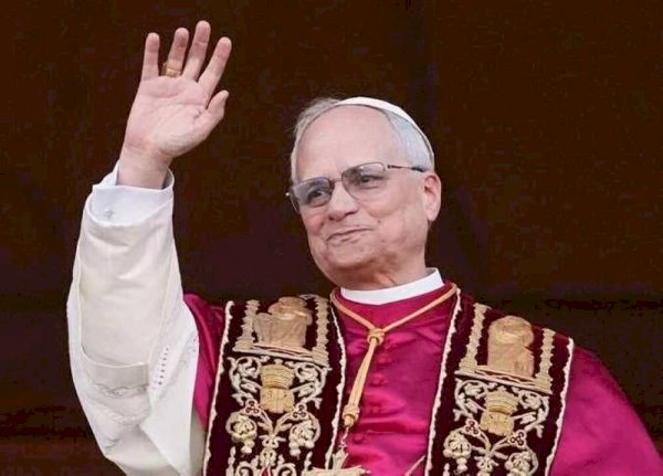 بابا الفاتيكان يتلقى دعوة للانضمام إلى مجلس السلام في غزة