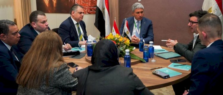 وزير السياحة يستهل لقاءاته المهنية بإسبانيا بلقاءات مع عدد من منظمي الرحلات الإسبان