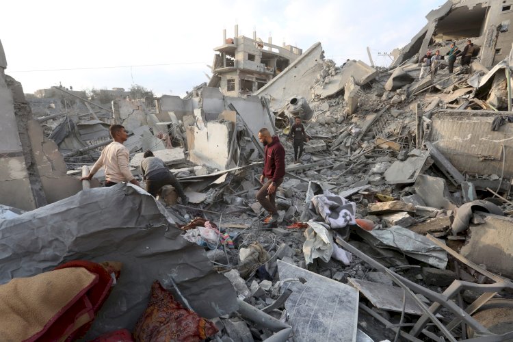 سقوط 3 شهداء بينهم طفلان وإصابة 5 أخرين بنيران الاحتلال في غزة