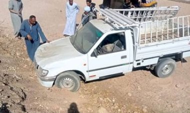 إصابة 3 أشخاص فى حادث تصادم سيارة وتروسيكل بقنا