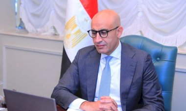 الفصول كان نصفها فاضي.. مصطفى بكري يوضح كيف تطور مسار التعليم في عهد محمد عبداللطيف؟