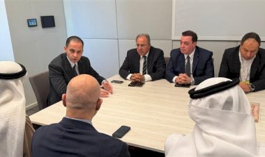 نائب وزير الصحة يعقد لقاءات موسعة مع مركز ليزر الطبي وشركة فيليبس