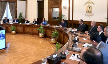 رئيس الوزراء يترأس أول اجتماع لمجلس المحافظين بعد تشكيله الجديد