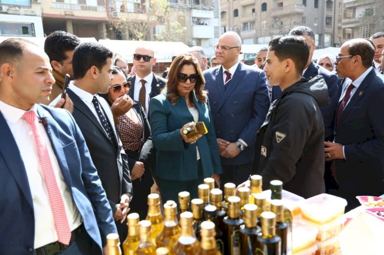 وزير التموين ووزيرة التنمية ومحافظ القليوبية في جولة موسعة لافتتاح مشروعات خدمية ومعارض سلعية