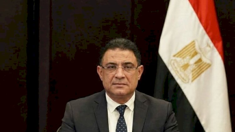 رئيس الوزراء يصدر قرارًا بتعيين حمدي بدوي مساعدًا لرئيس الهيئة العامة للرقابة المالية