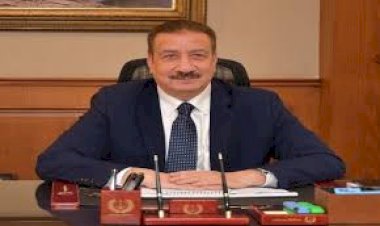 محافظ بورسعيد يُصدق على حركة تنقلات رؤساء الأحياء