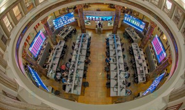 ارتفاع مؤشرات البورصة المصرية مع بداية التعاملات وسط تداولات قوية