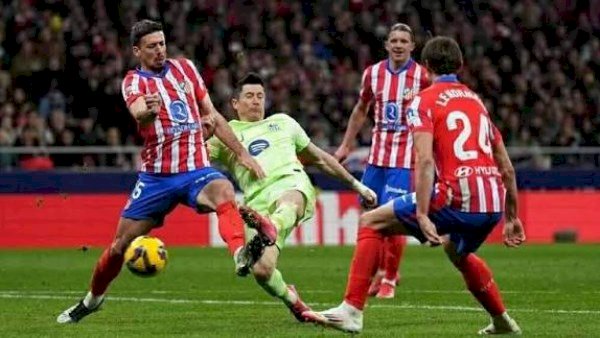 برشلونة يواجه أتلتيكو مدريد في إياب نصف نهائي كأس الملك