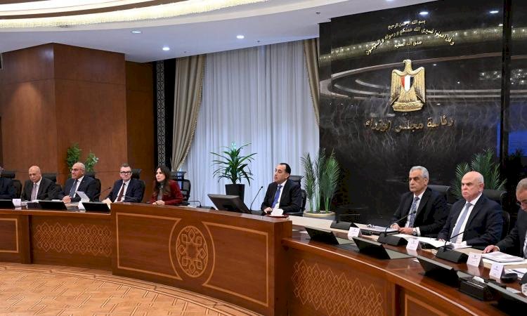 رئيس الوزراء يستعرض الموقف التنفيذي والمالي للمرحلة الأولى من المبادرة الرئاسية "حياة كريمة"