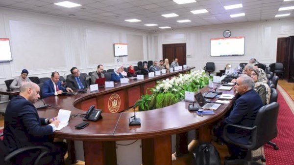 وزارة العمل تتحرك لسرعة تحديث دليل التصنيف المهني وربطه بالمعايير الأوروبية